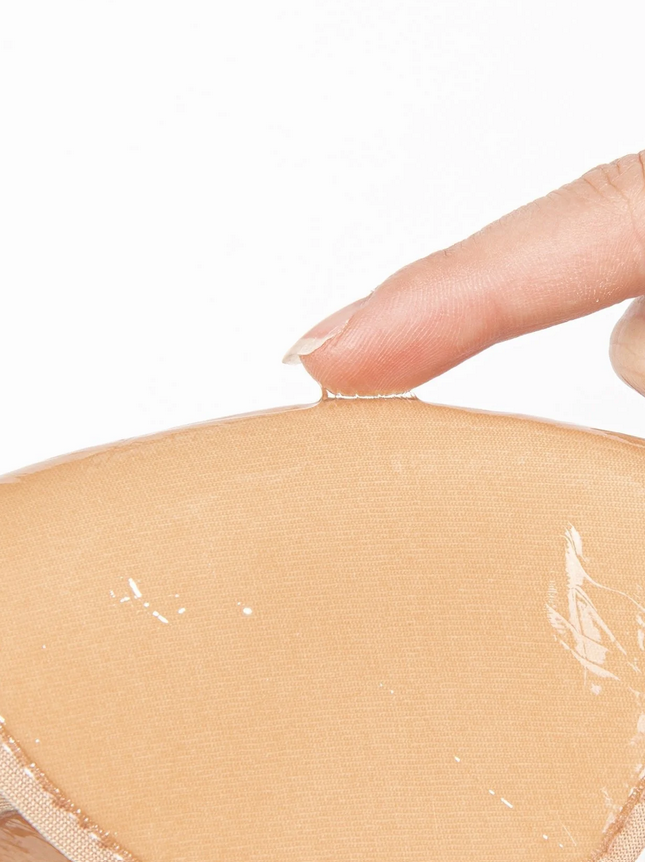 Strapless Sticky Bra Captured_ecran2024-01-02